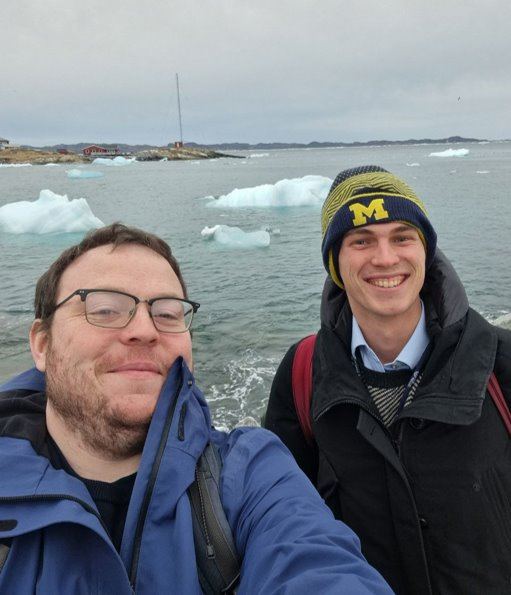 Ryme team member discussing the ICEBERG project with a visitor